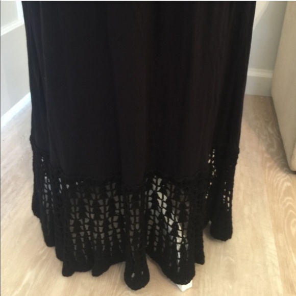 Baik Baik Maxi Crochet Dress - Picture 3 of 4